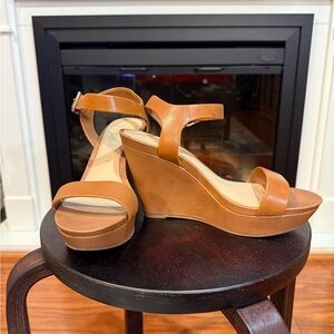 Gianni Bini Tan Wedge Sandals